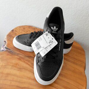 NWT Adidas Continental Vulc Sneakers Men’s Size 6 Black & White Leather